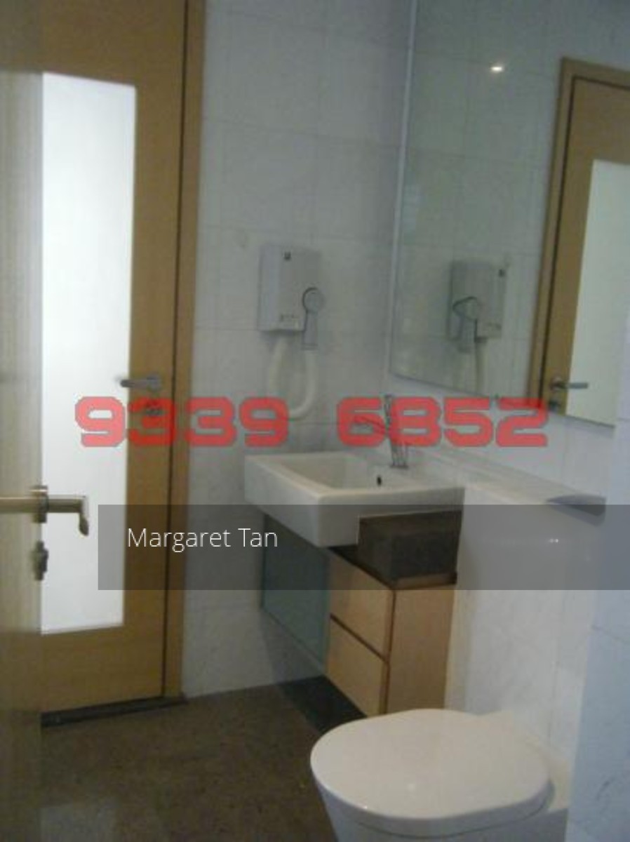 Paterson Residence (D9), Condominium #135768982